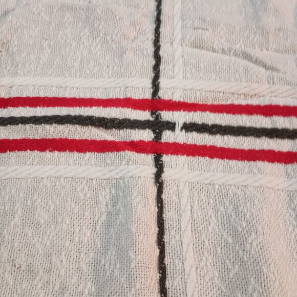 Large Plaid rectangular tablecloth - Picture 2 of 2